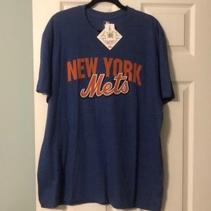 *removing Sunday 8/15 by 9pm* mets T-shirt ⚾️